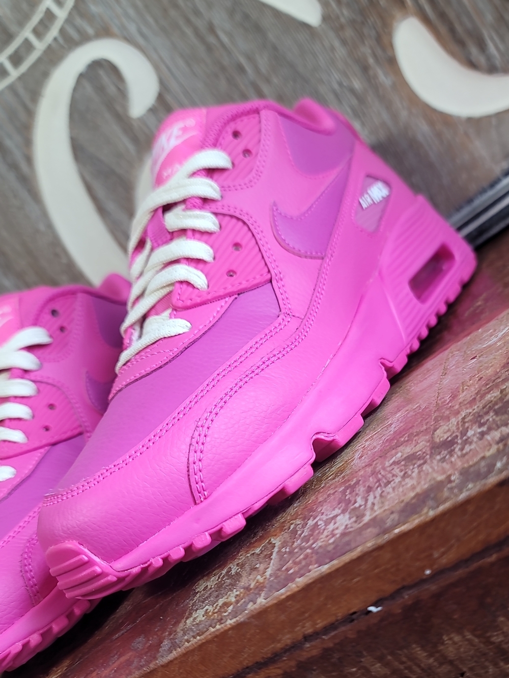 🔥 Nike Air Max 90 🔥 'Laser Fuchsia' Wmns 7.5. Like New, Fast Shipping - Picture 7 of 13